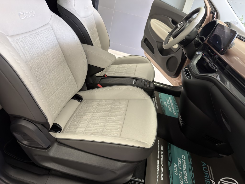 FIAT 500E KM0 LA PRIMA 320 KM